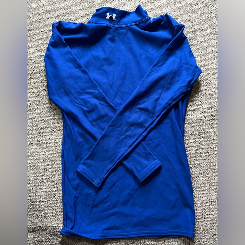 Men’s blue under armour long sleeve compression shirt